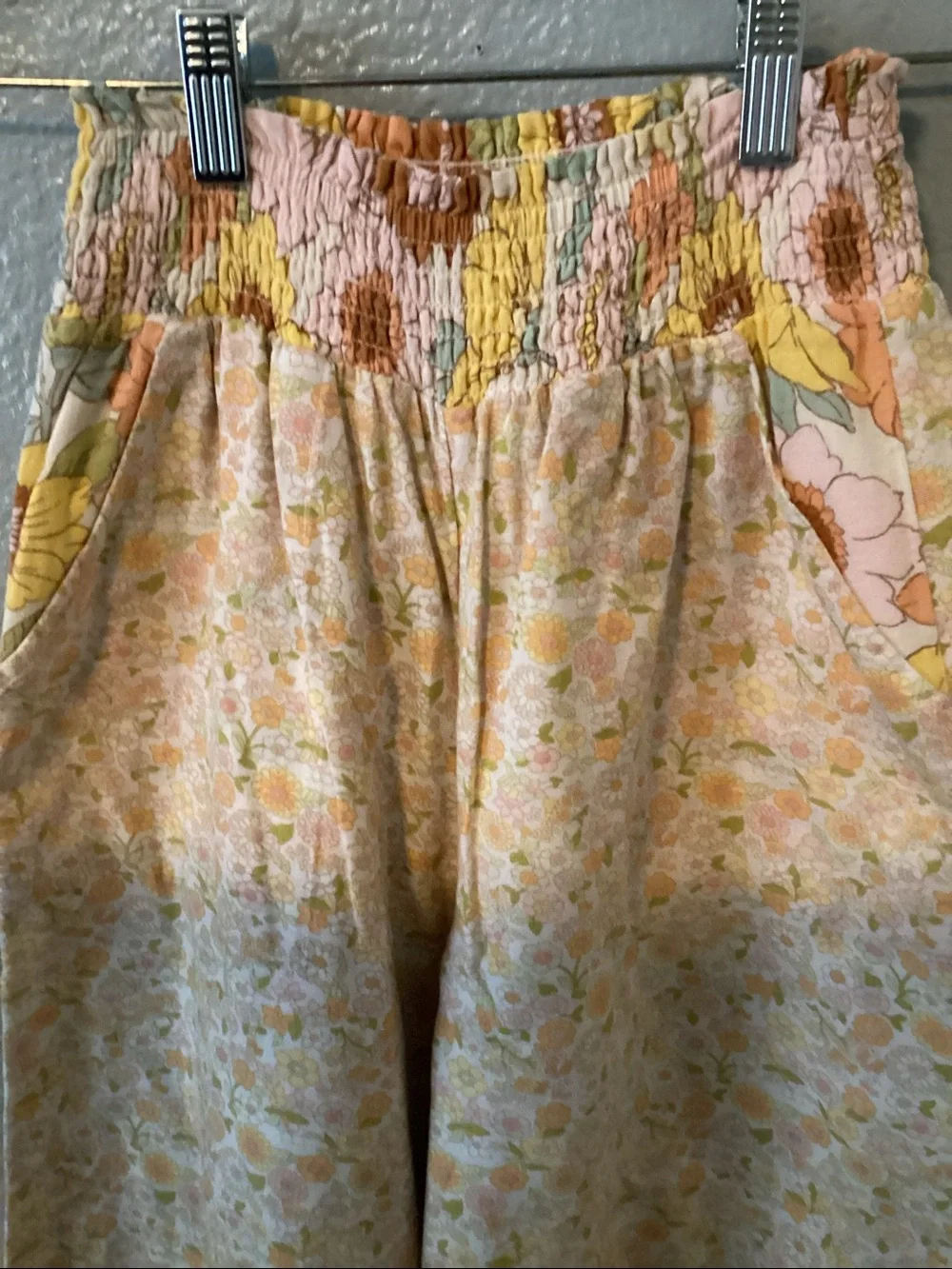 American Eagle Outfitters lightweight wide